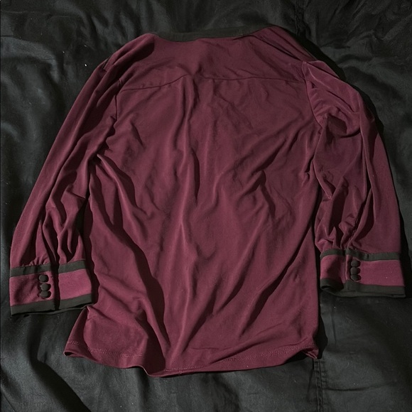 Karl Lagerfeld Blouse with Black Trim - Picture 6 of 7